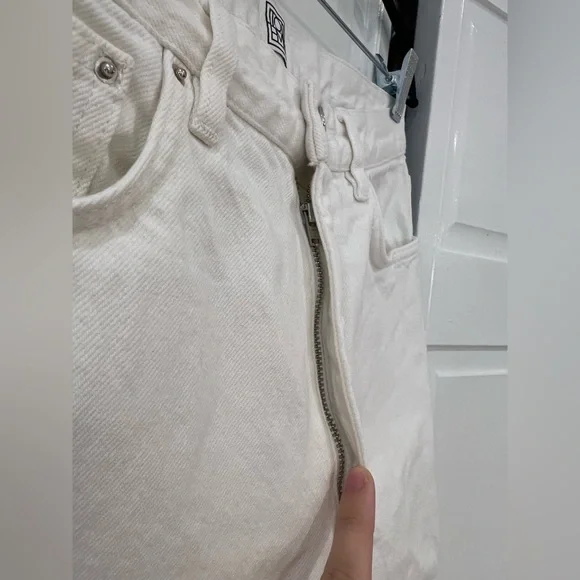 EUC Toteme Twisted Seam Denim Jeans in Off-White *new, still on website* - Picture 6 of 10